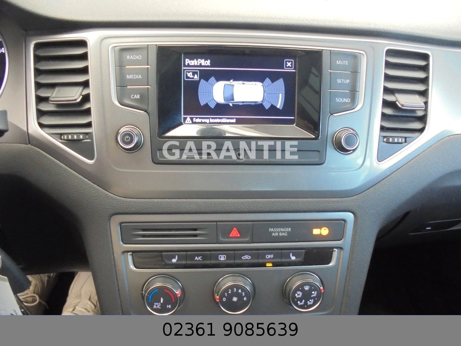 Fahrzeugabbildung Volkswagen Golf Sportsvan VII  BMT/Panorama/Start-Stopp