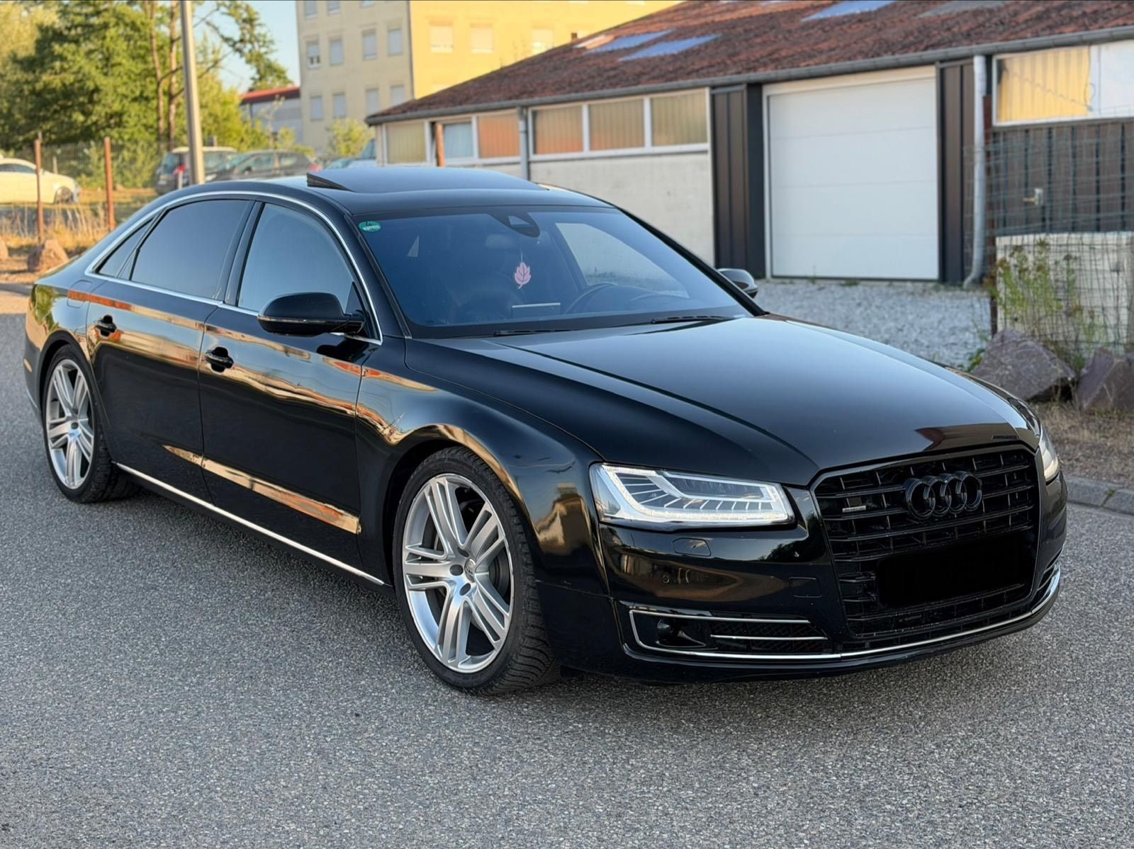 AUDI Audi A8 4.2 TDI L Sport-Paket/4 Sitzer/ HU...