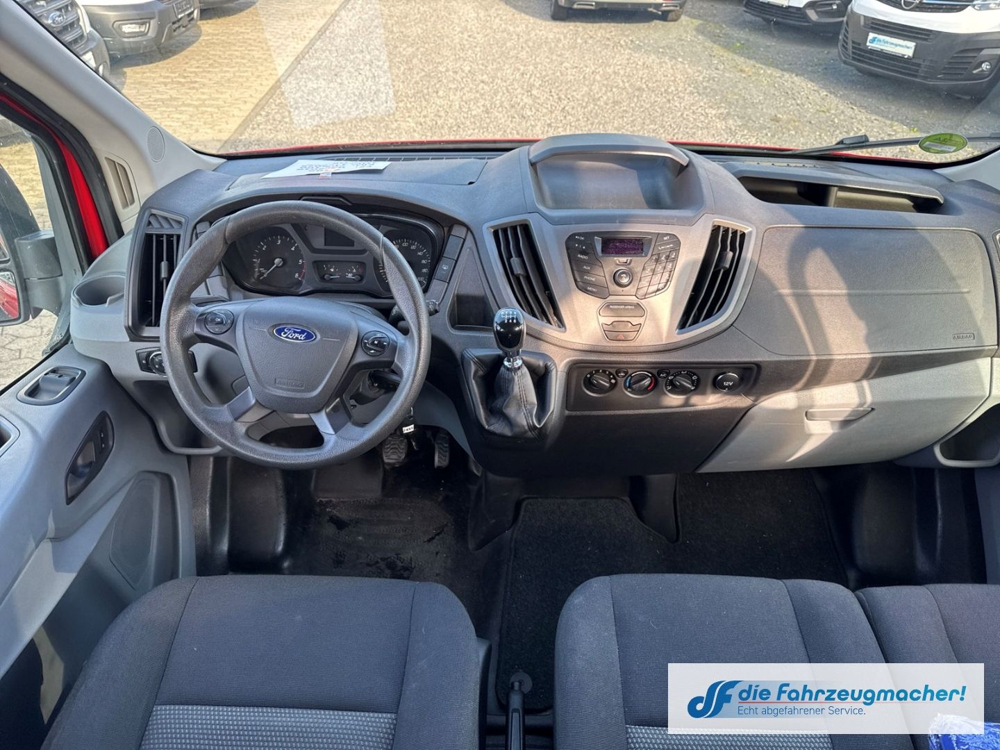 Fahrzeugabbildung Ford Transit Kombi 350 L3 2.2 TDCi DPF *2495 *KLIMA *