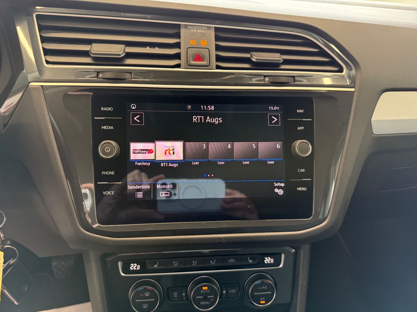 Fahrzeugabbildung Volkswagen Tiguan Comfortline Standheizung, Allwetterreifen