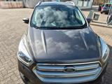 Ford Kuga 1,5 EcoBoost 4x2 110kW Titanium - Ford Kuga: Von Privat