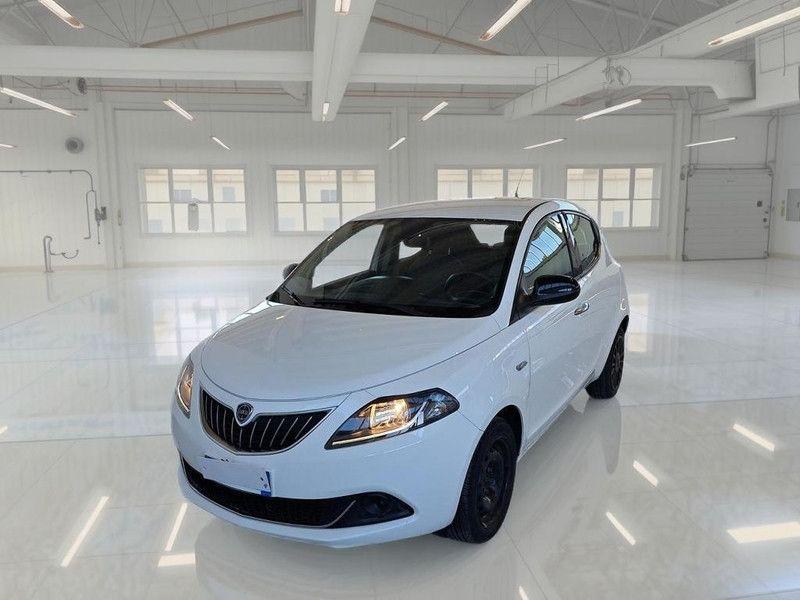 Lancia LANCIA YPSILON 10 FIREFLY 70 CV SES HYBRID SILV 2023