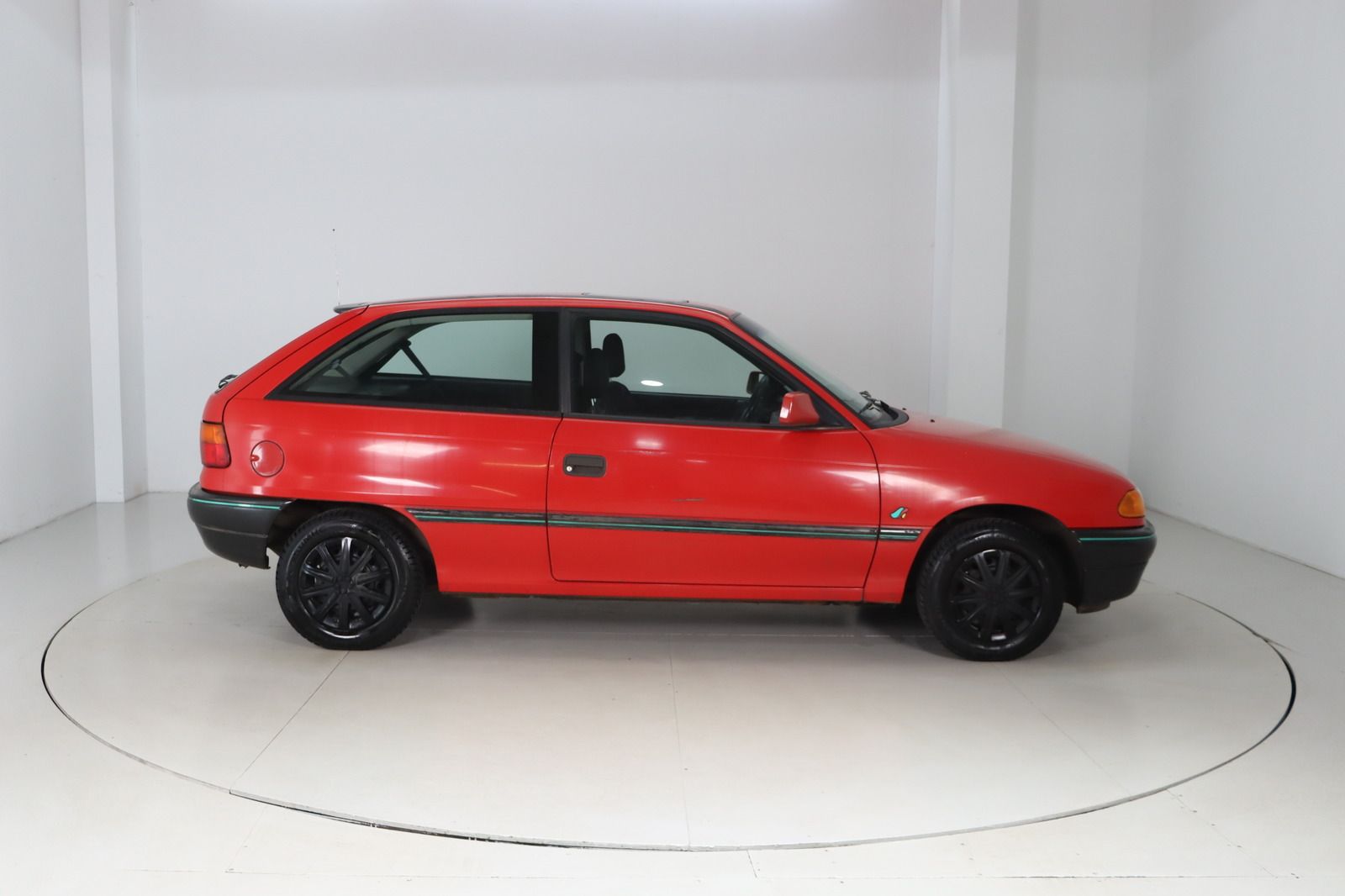 Fahrzeugabbildung Opel Astra 1.4 GL * 1.Hand* wenig Km * HU/AU neu