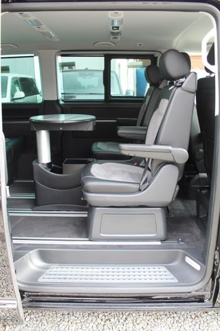 Volkswagen T6.1 Multivan Highline DSG 4Motion AHK Standhzg
