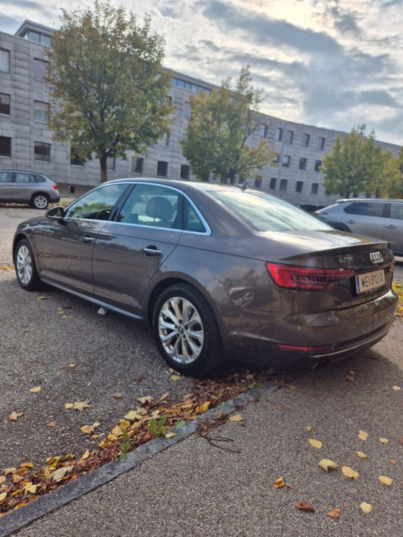 Image of Audi A4