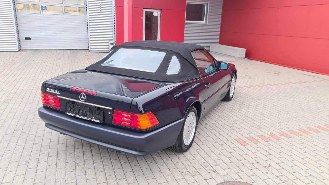Fahrzeugabbildung Mercedes-Benz SL 500 TEMPOMAT ELEK.SITZE LEDER