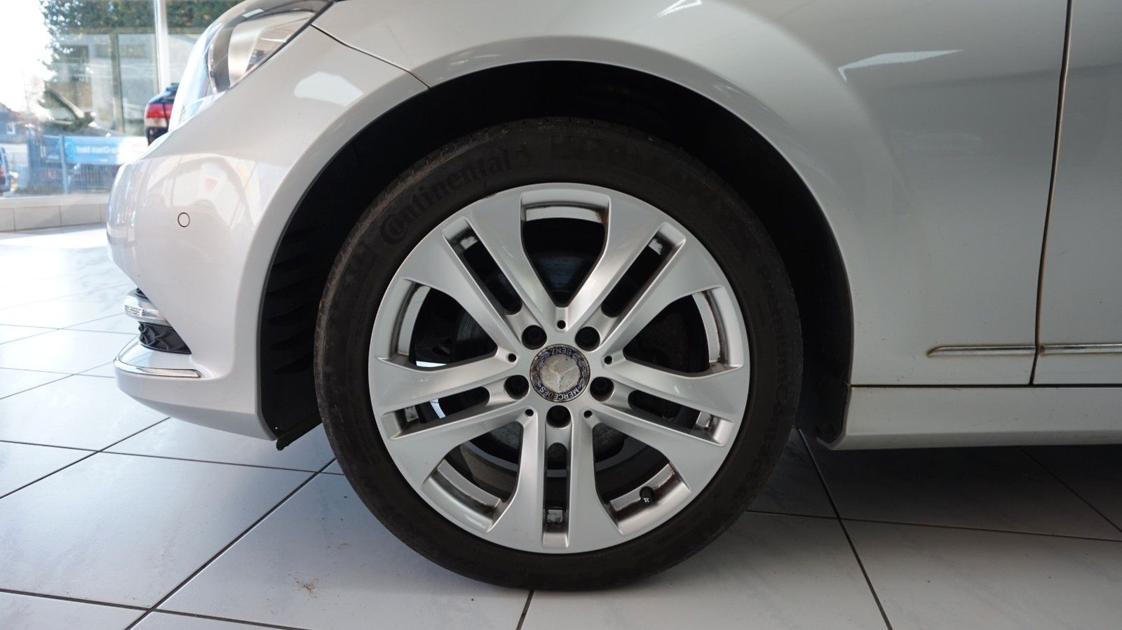 Fahrzeugabbildung Mercedes-Benz C 250 T Scheckheft Avantgarde