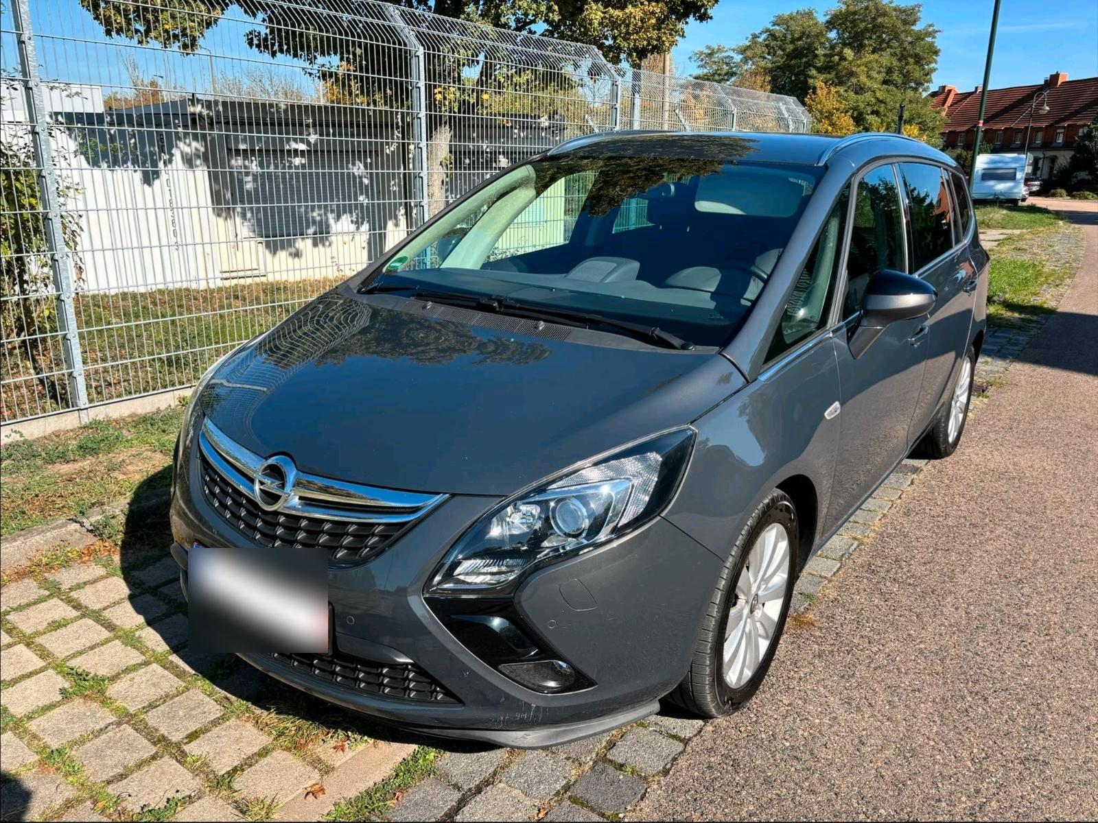 Opel Zafira Tourer