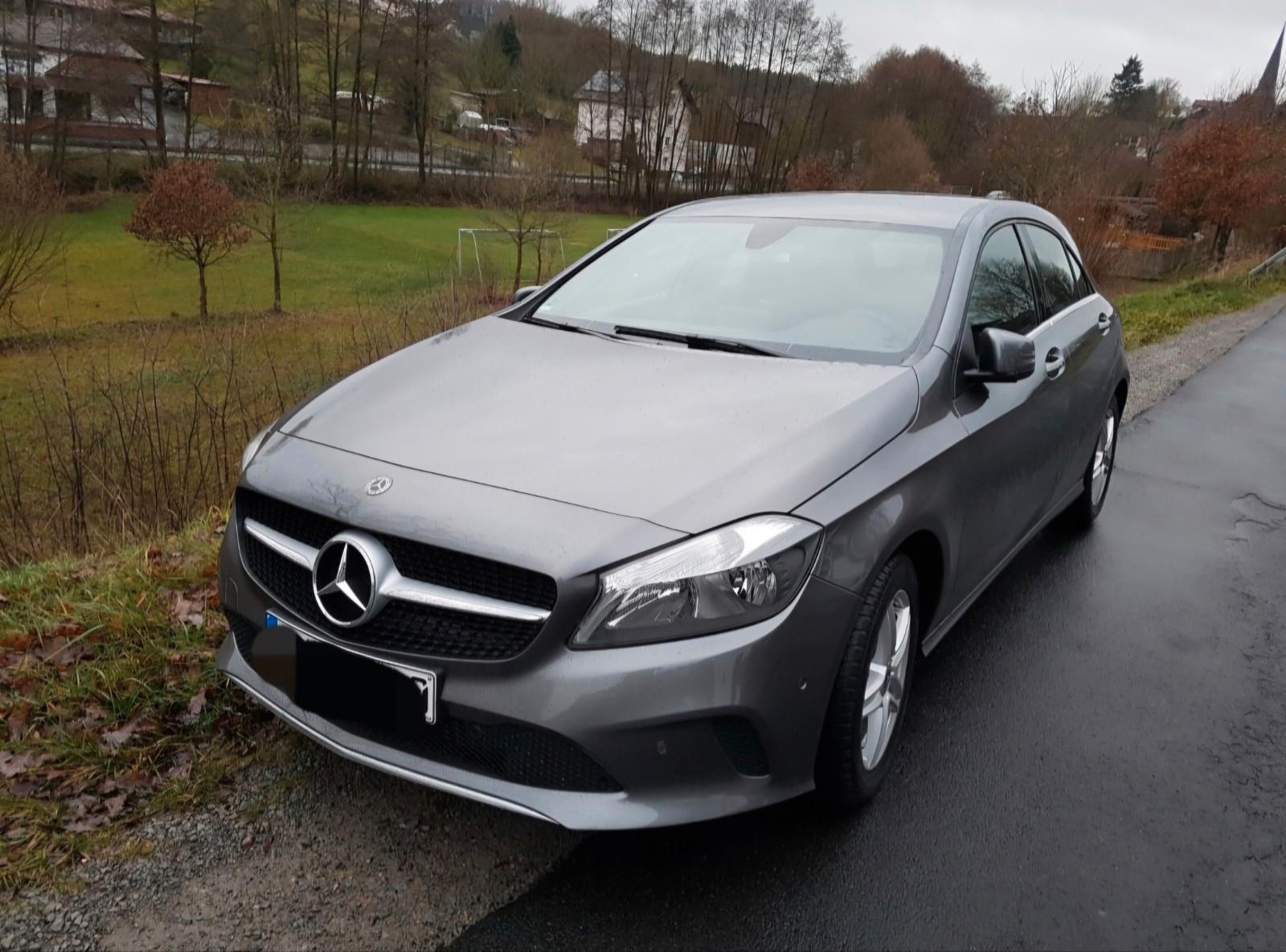 Mercedes-Benz A 180