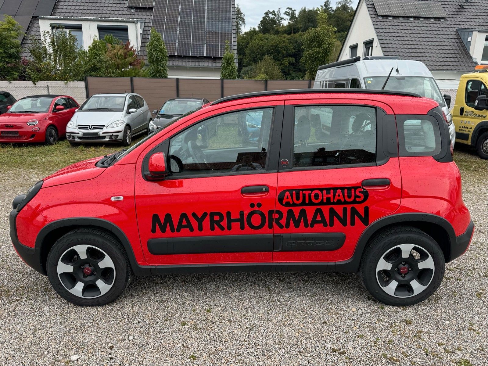 Fahrzeugabbildung Fiat Panda Cross RED Hybrid 1.0 GSE 70PS / DAB / USB