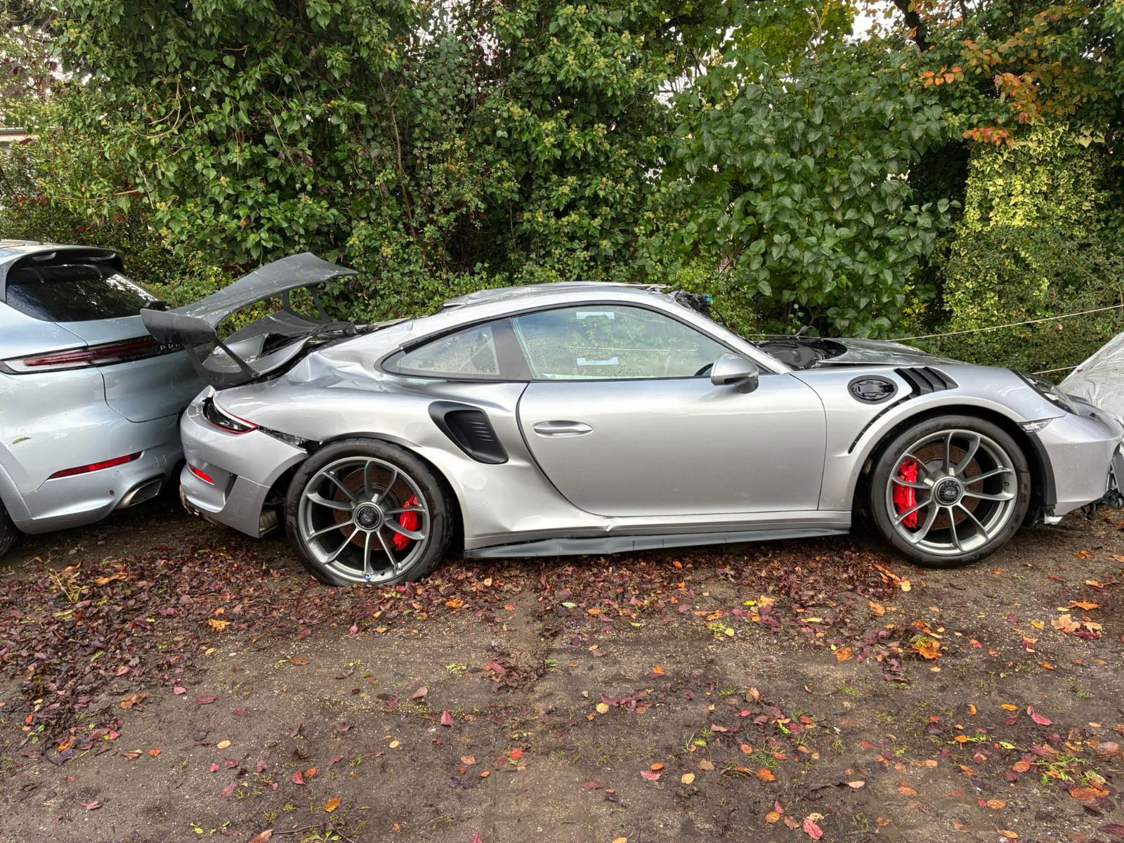 Porsche 991 911 GT3 RS Clubsport Liftsys Matrix Carbon