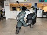 Peugeot Kisbee Shadow - Peugeot Kisbee S