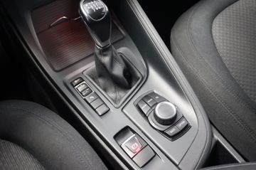 BMW X1 sDrive 18 i Klima PDC SommerWinterräder