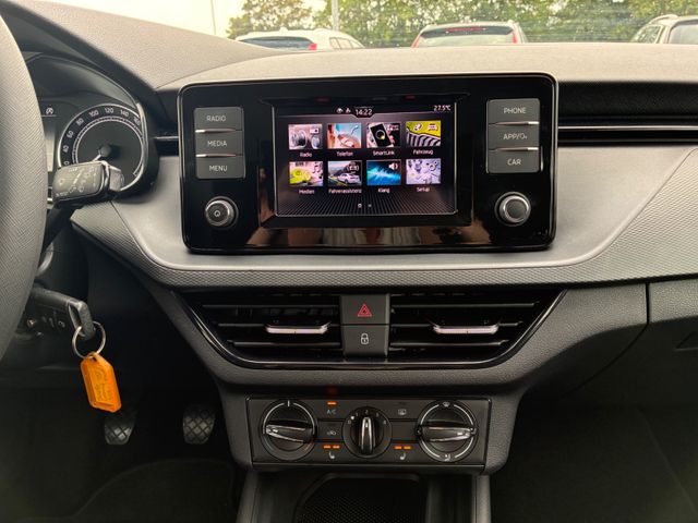 Fahrzeugabbildung Skoda Kamiq 1,0 TSI Active >AHK/SmartLink/Sitzheiz<