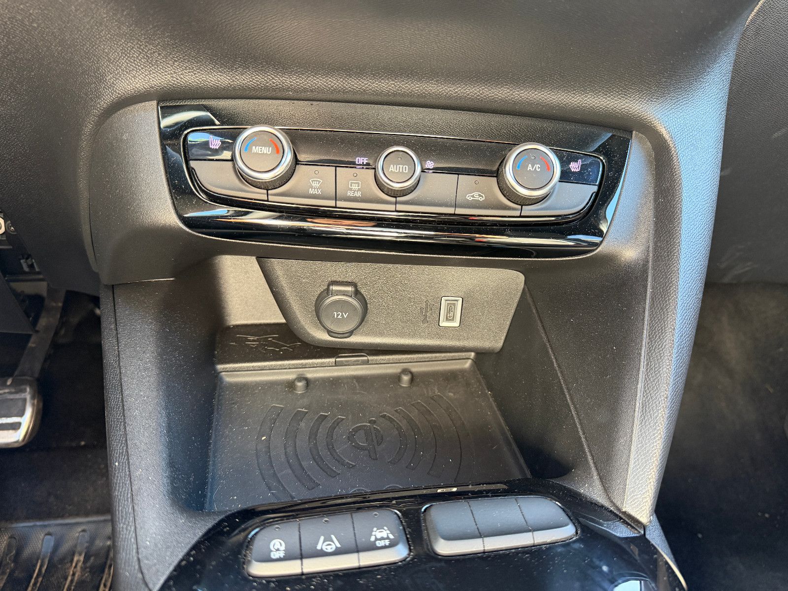 Fahrzeugabbildung Opel Corsa F GS MildHybrid 107KW 6e-DCT