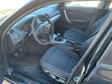 BMW 120 - 7