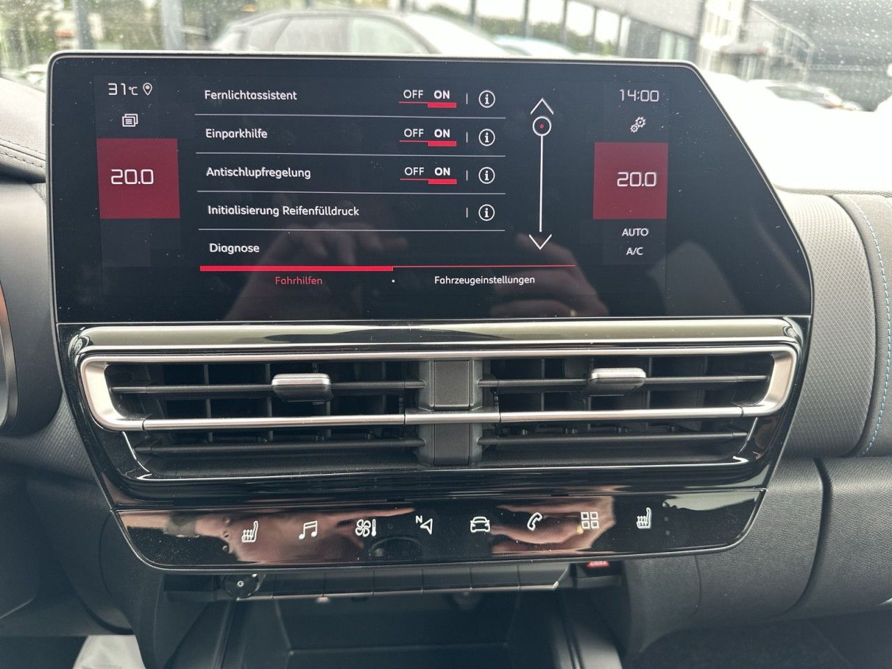 Fahrzeugabbildung Citroën C5 AIRC HYBRID 136 e-DSC6 e-SERIES - mit KI generiert/bearbeitet
