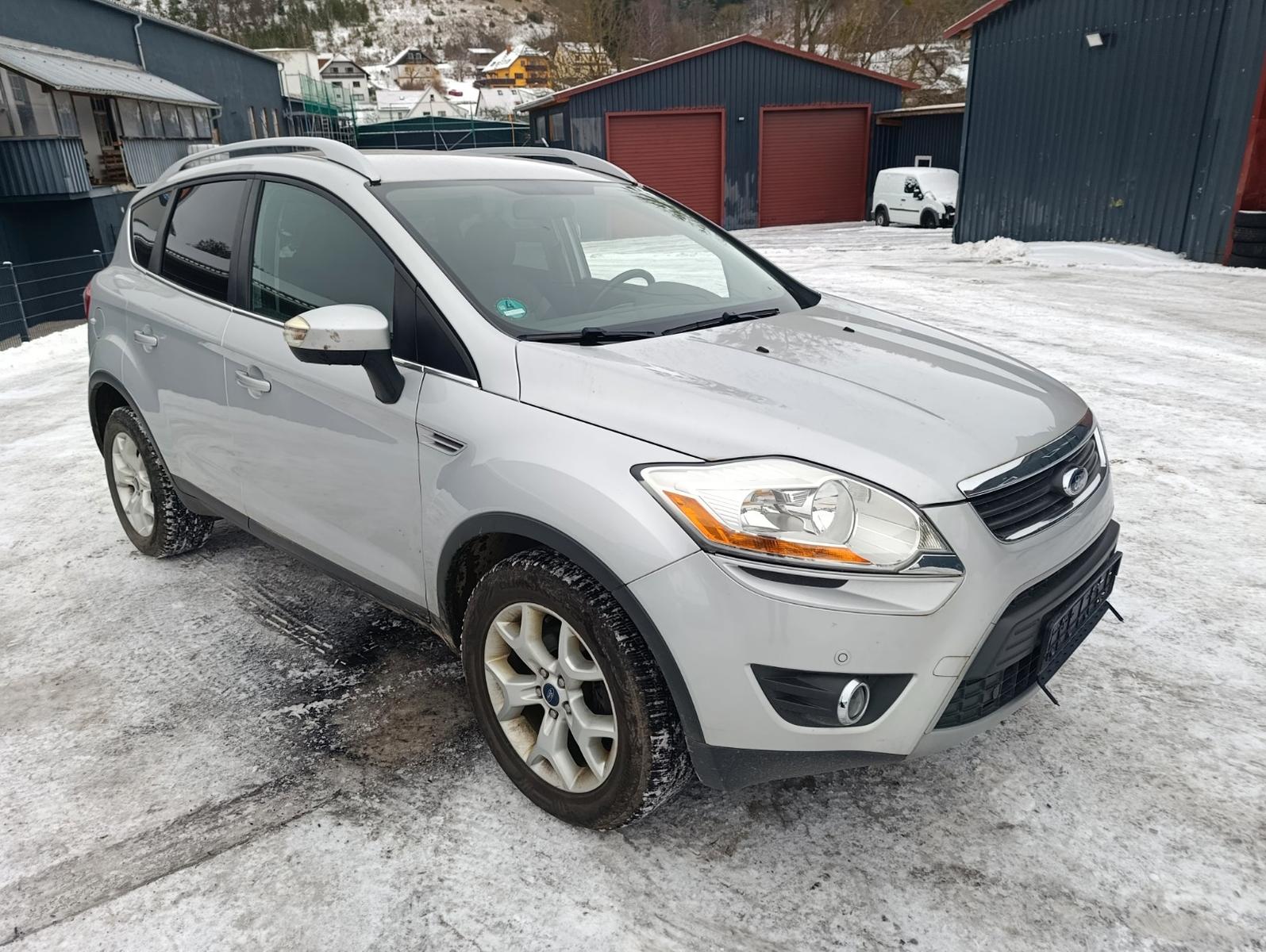Ford Kuga 2,0TDCi 4x4 103kW Champions Edition