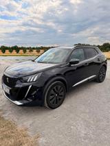Peugeot 2008 PureTech 130 GT Pack GT Pack - Peugeot 2008 mit Schiebedach