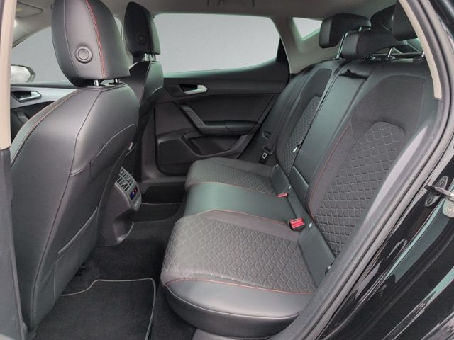 Leon 1.5 eTSI DSG FR LED+NAVI+KAMERA+ACC+SIZ+NSW