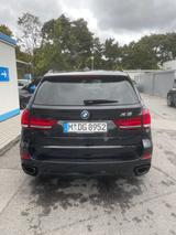 BMW X5 xDrive40d -M packt - BMW X5 Gebrauchtwagen in München