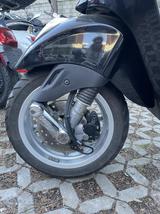 Vespa Primavera 50 LED USB LM - VESPA 50