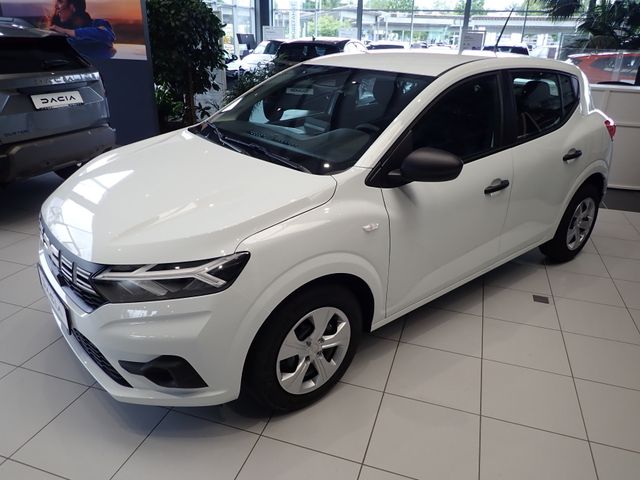 Dacia Sandero Essential SCe 65/EPH/FH/KLIMA