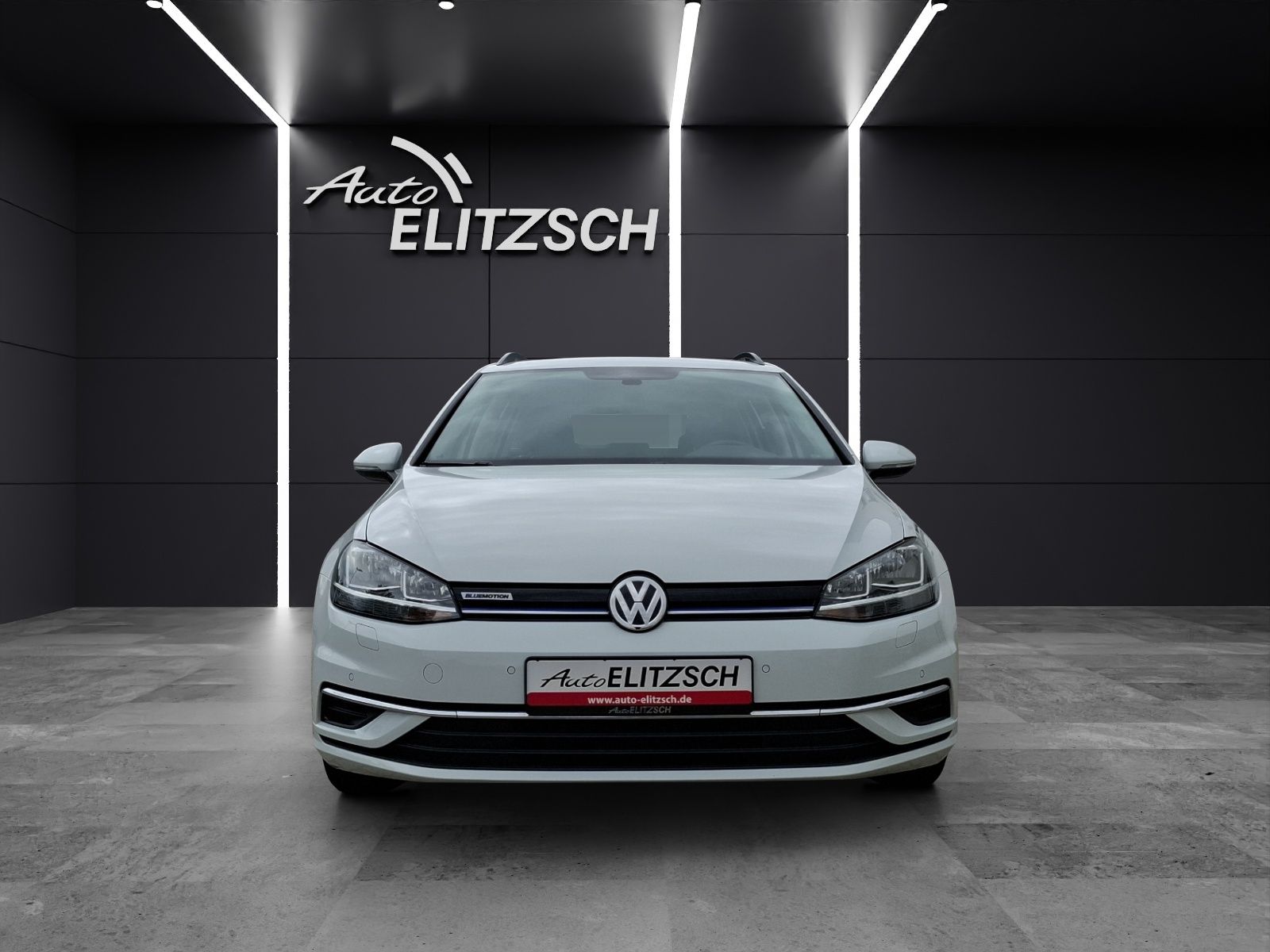 Fahrzeugabbildung Volkswagen Golf VII Variant TSI Comfortline Navi ACC RFK SH