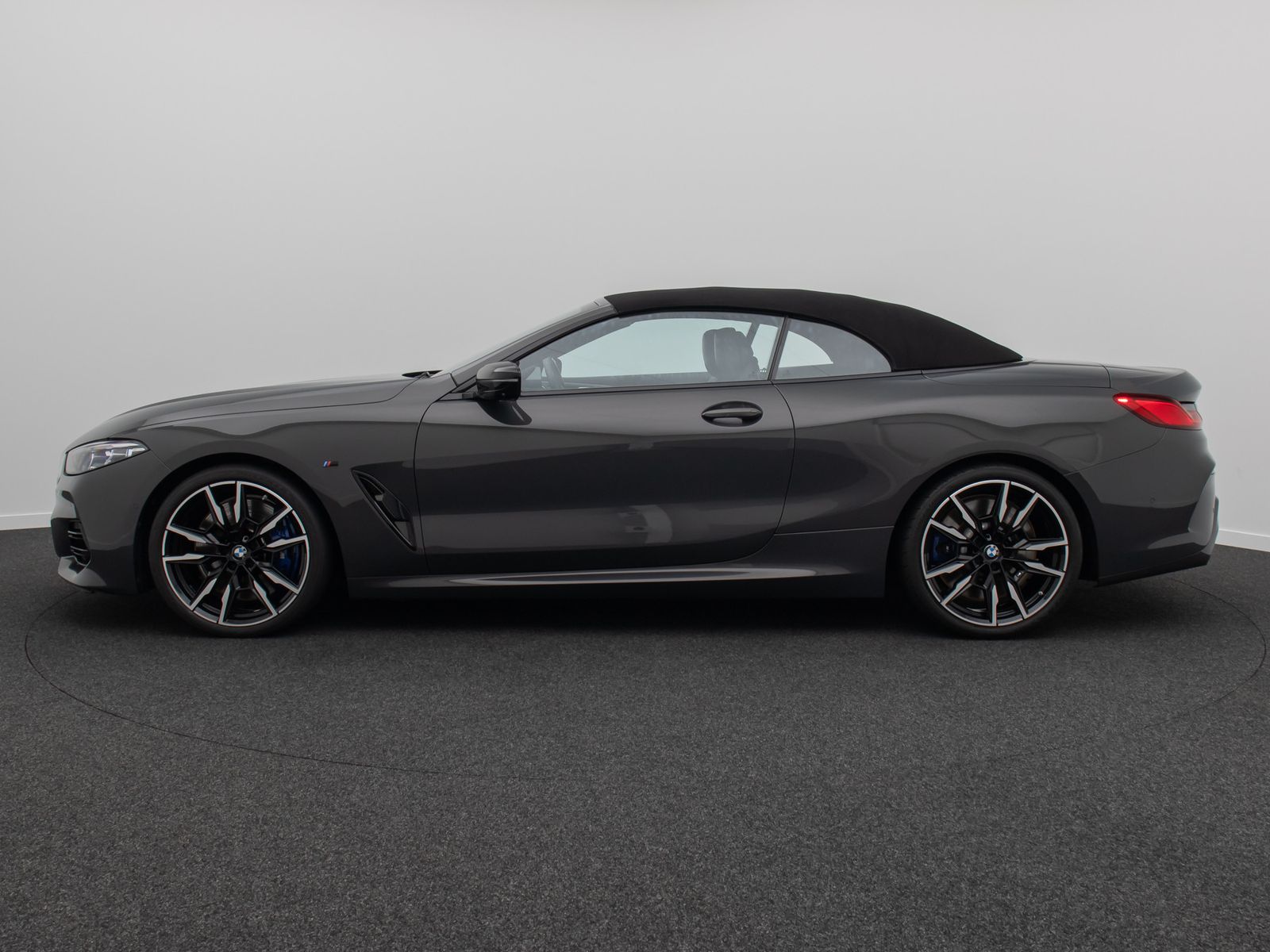 Fahrzeugabbildung BMW M850i xD Cabrio Individual SoftCl 360° Laser 20"