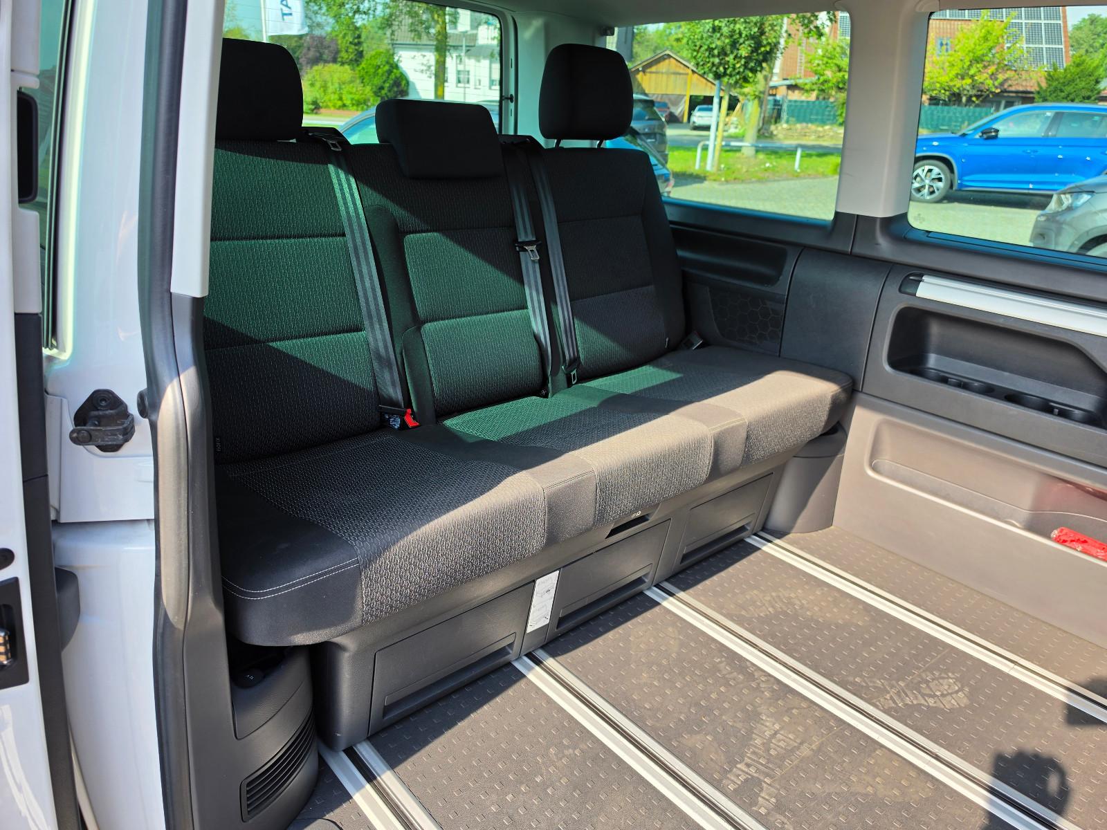 VOLKSWAGEN T6 MULTIVAN 2.0 TDI 150CH - BVA - 5 PLACES - CHAUFFAGE AUXILIAIRE - CARNET D'ENTRETIEN DISPONIBLE - 180.824 KMS
