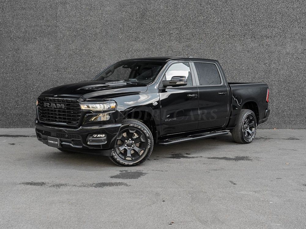 Dodge 2026 5.7L V8 HEMI!  RAM 1500 Sport €72000 +360°