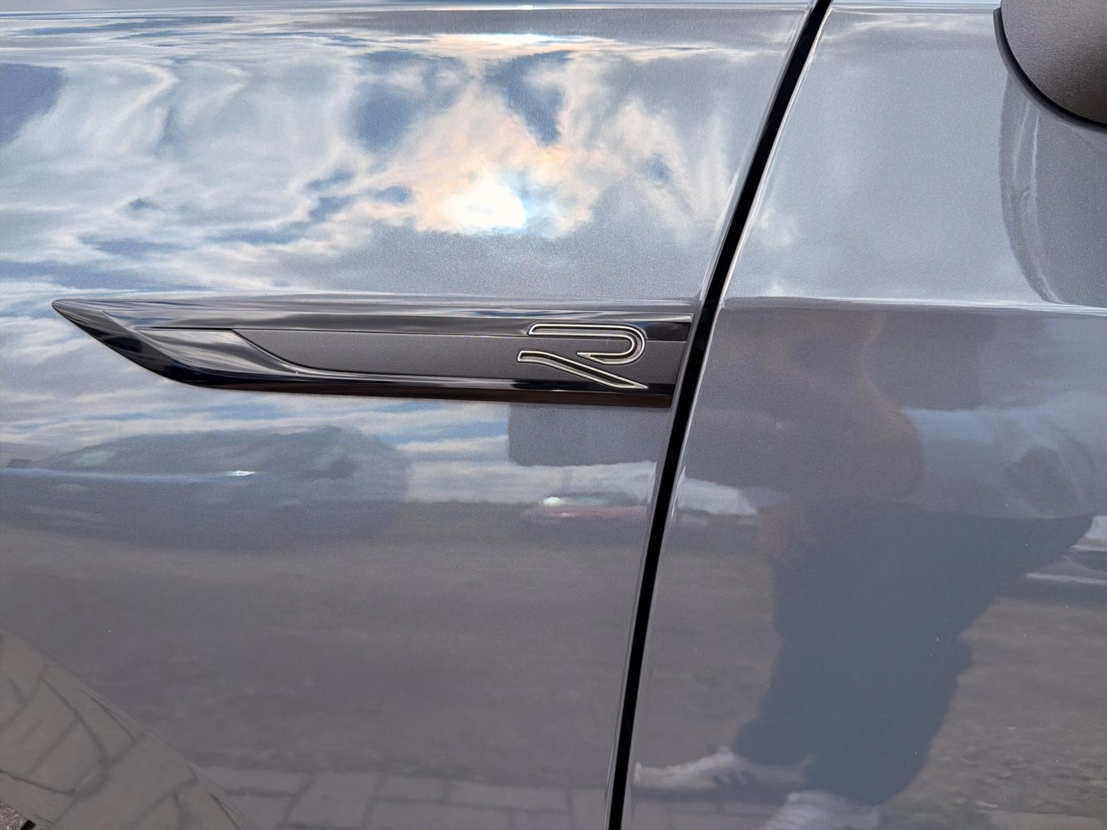 Volkswagen Golf VIII 8 1.5 eTSI R-Line DSG Black Style MAT, миниатюра 9