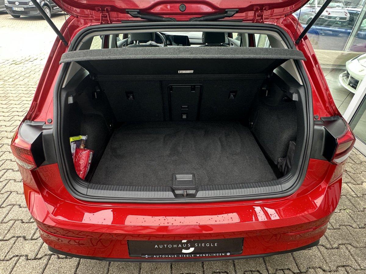 Volkswagen Golf VIII 1.5 TSI Life Navi LED ACC PDC Sitzhei, миниатюра 8