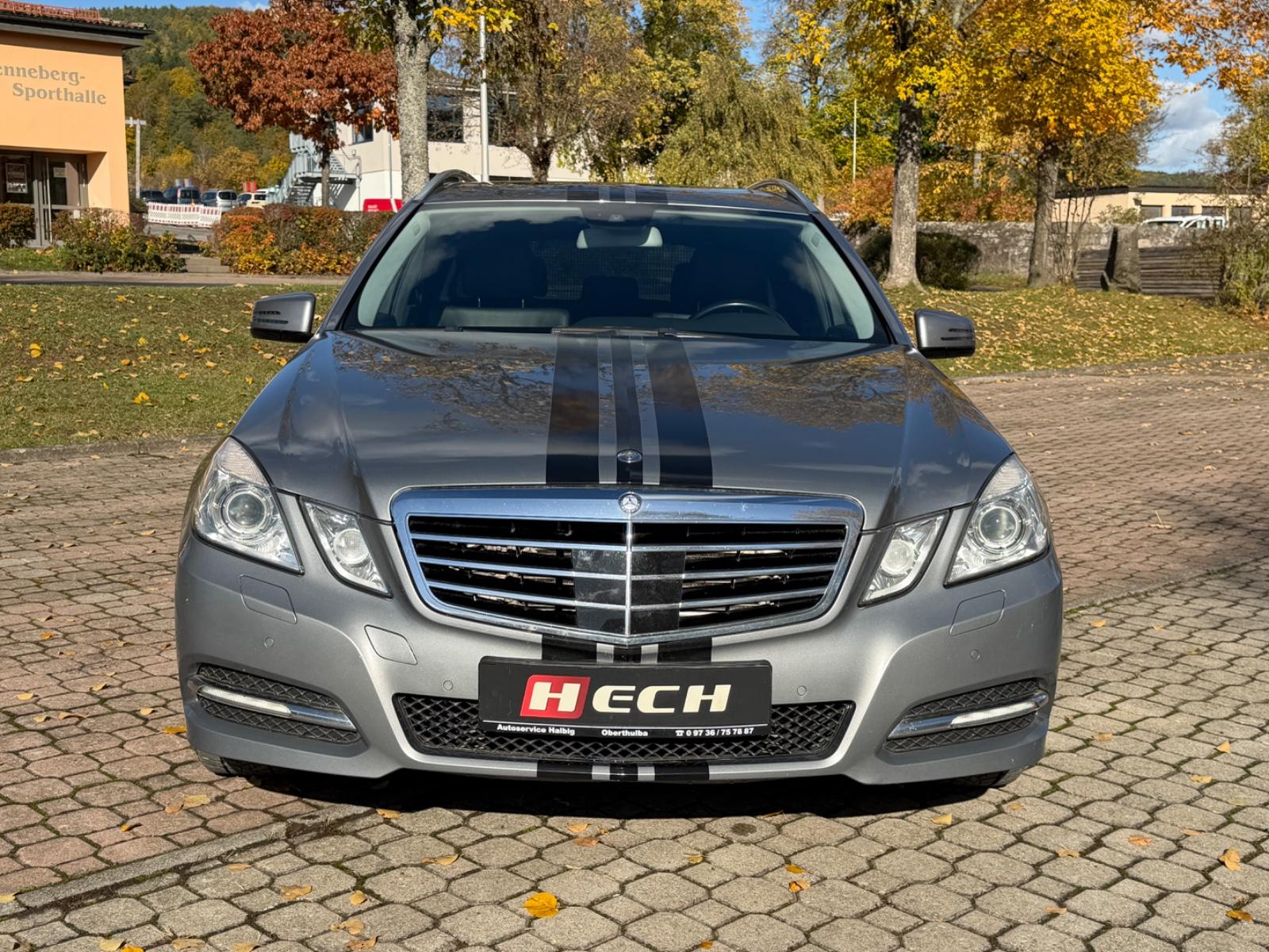 Mercedes-Benz E300 2012 — interior