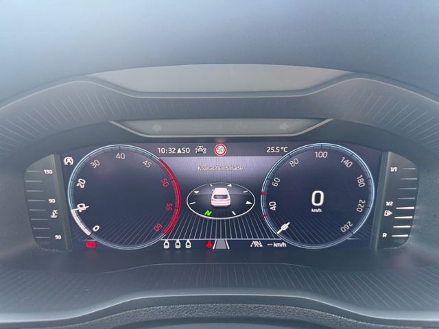 Fahrzeugabbildung SKODA Karoq Ambition 2.0 TDI KLIMA LED ALU
