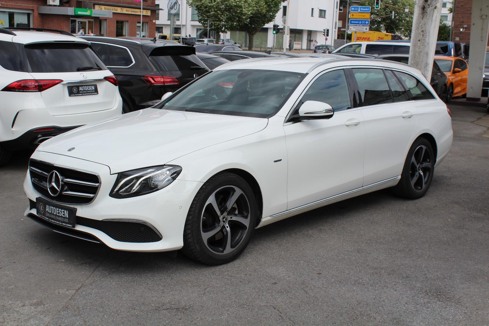 Mercedes-Benz E 200 T Autom.AVANTGARDE+LED+KAMERA