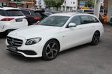 Mercedes-Benz E 200 T Autom.AVANTGARDE+LED+KAMERA - Mercedes-Benz E 200 in Düsseldorf