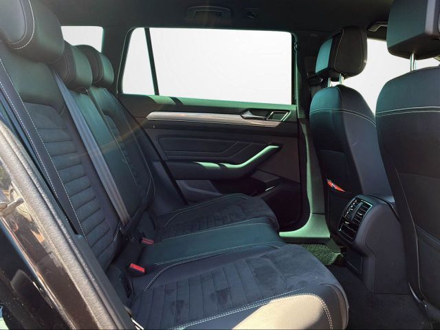 PASSAT VARIANT GTE 1.4 TSI DSG AZV+IQ.LIGHT+NAVI