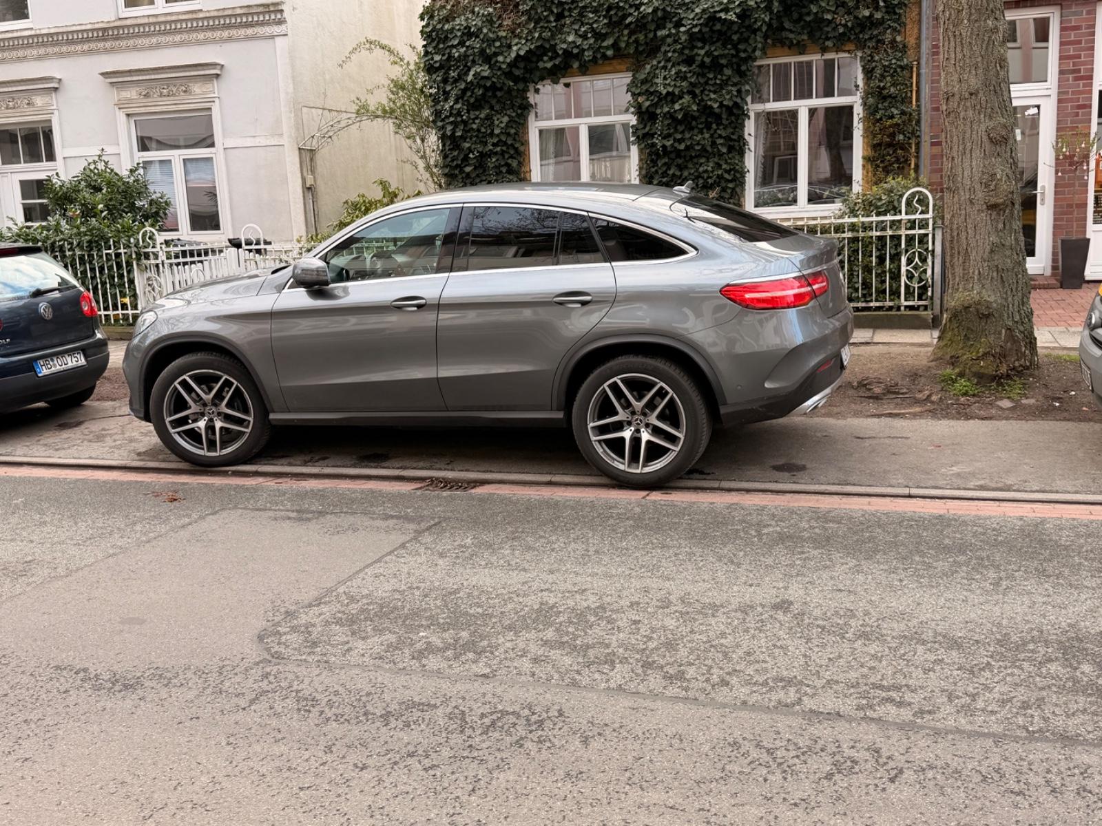 Mercedes-Benz GLE 350 d 4MATIC AMG Line