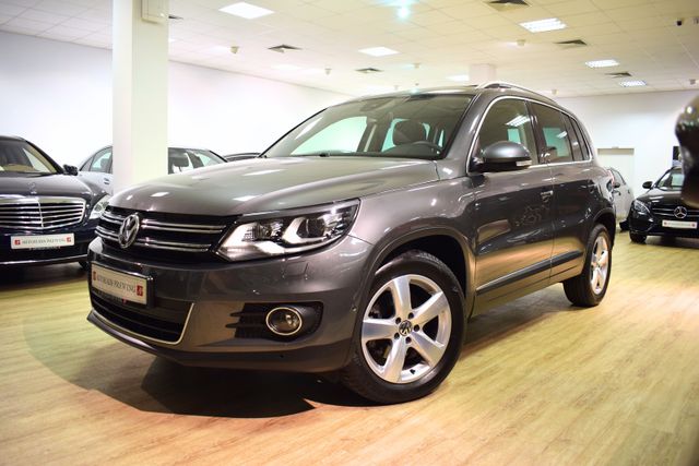 Volkswagen Tiguan Sport & Style BMT PANO/MTL.RATE 171,-