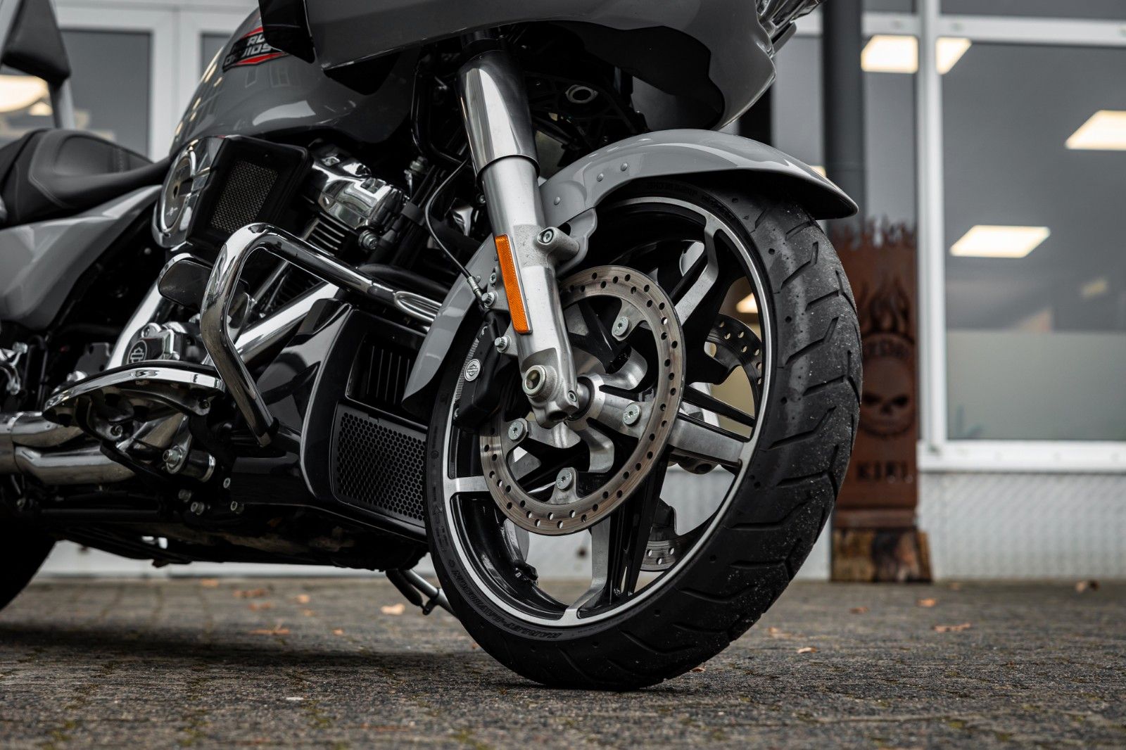 Fahrzeugabbildung Harley-Davidson ROAD GLIDE FLTRX 117cui - Screaming Eagle -