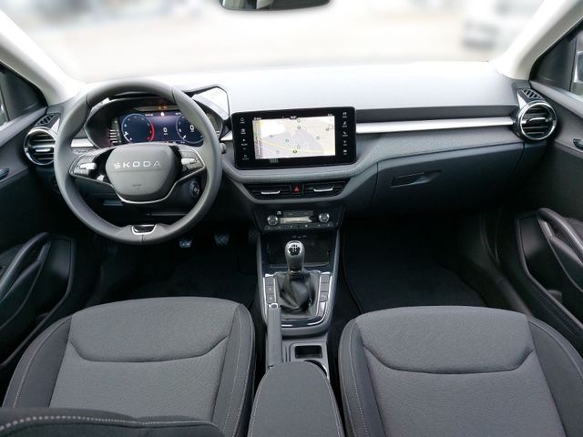 Fabia 1.0MPI Sondermodell Tour NAVI*LED*LANE*DAB