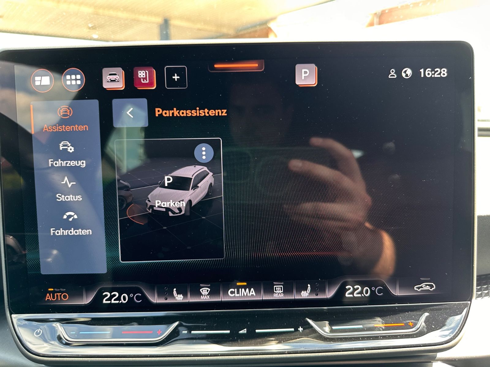 Fahrzeugabbildung CUPRA Leon Sportstourer 2.0 TDI DSG GJR/AHK/ACC/LED