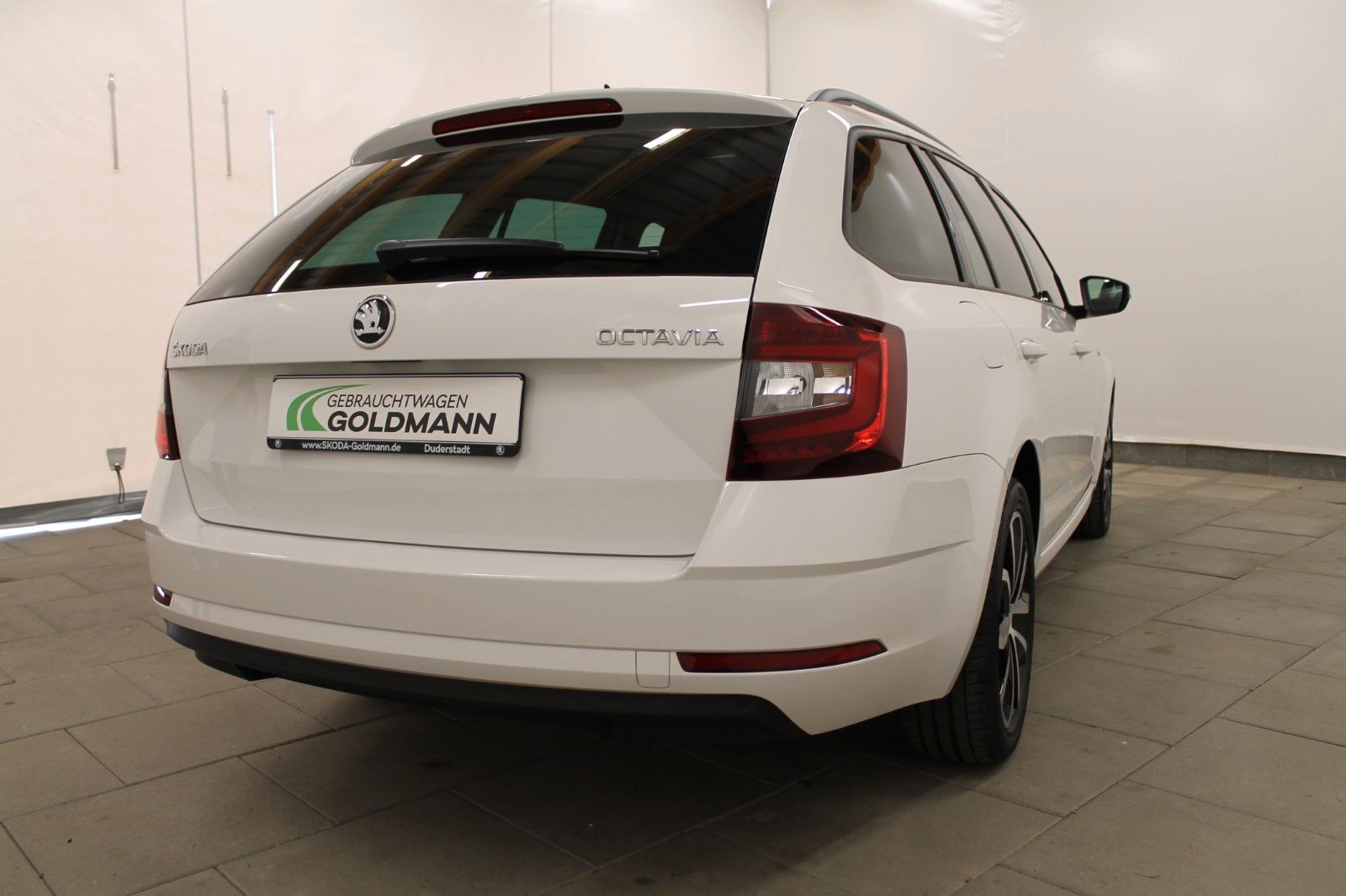 Fahrzeugabbildung SKODA Octavia Combi SOLEIL  1.5 TSI ACT 110 kW