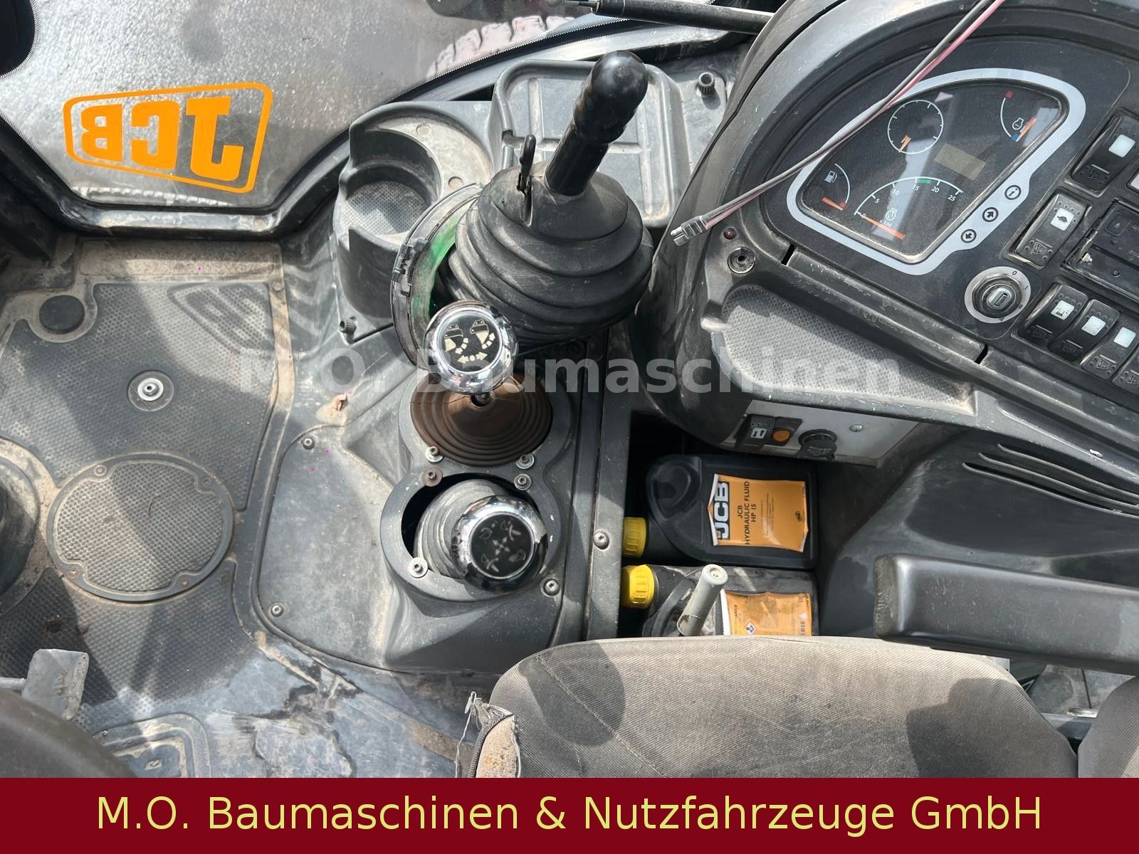 Fahrzeugabbildung JCB 3CX Turbo