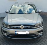 Volkswagen Tiguan 2.0 TDI SCR Highline Highline - VW Tiguan Gebrauchtwagen in Bonn