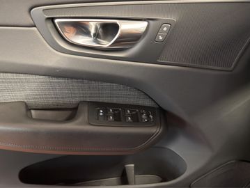 Volvo XC60 - 10