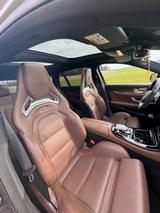 Mercedes-Benz E 43 AMG mit Sonderlack & Performance Sitzen - gebrauchte Mercedes-Benz E 43 AMG aus dem Jahr 2017