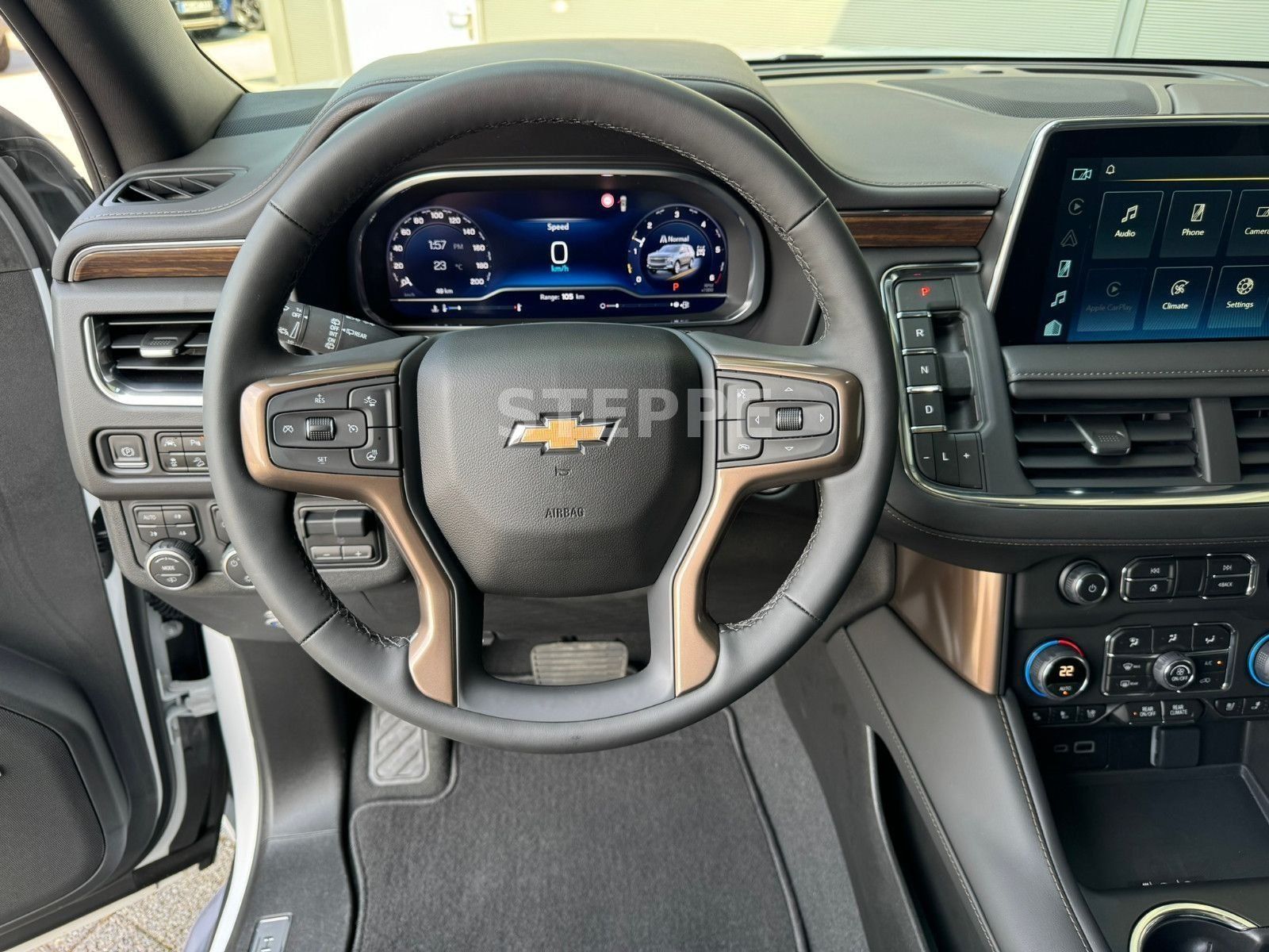 Chevrolet Tahoe 6,2 LPG  High Country AHK  22Alu