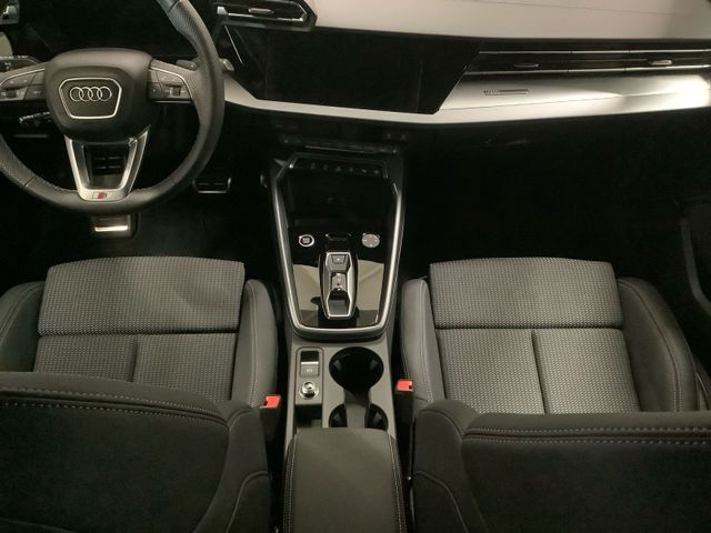 A3 Sportback S line 30 TFSI,Headup,Kamera,LED,Na